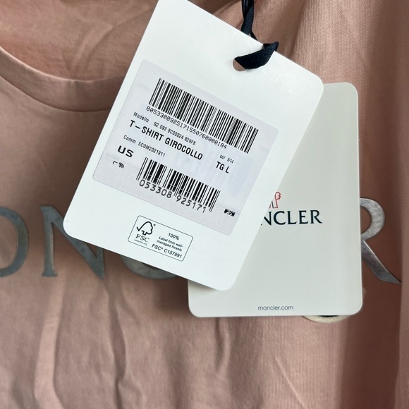 Moncler Metallic Logo Front Cotton T-Shirt - Picture 9 of 12